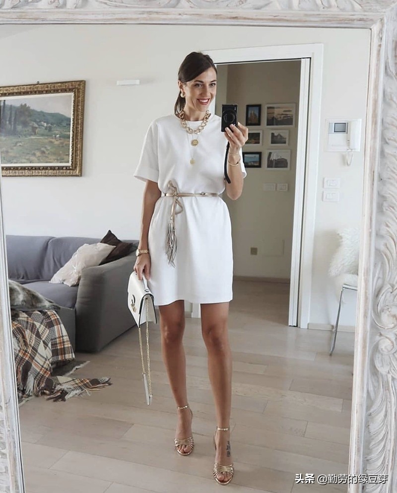 女士雪纺衫穿搭技巧,雪纺衫的穿法视频教程