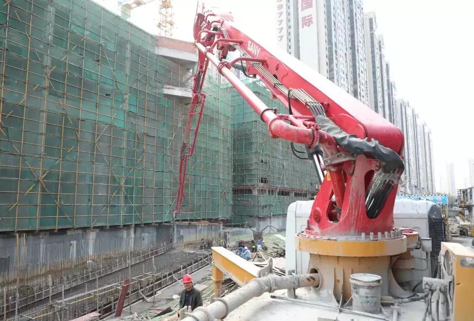 最新款三一39米泵车,三一泵车46米c8和E系列怎么区分