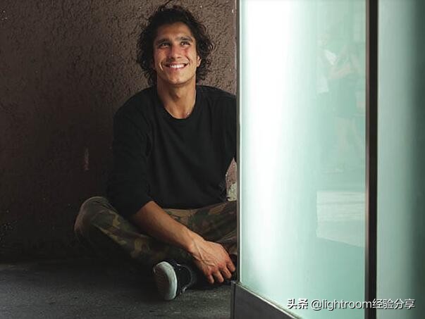 怎样使用单反相机拍照,如何学习相机拍照