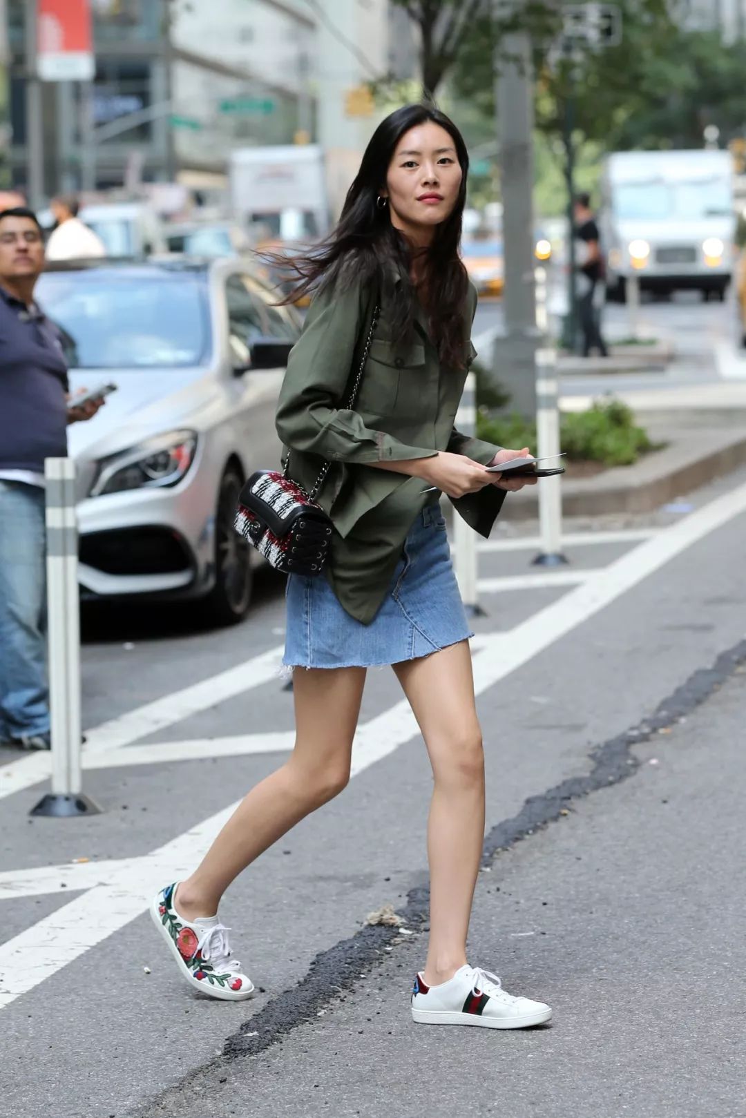 gucci设计理念是什么,gucci品牌标志性设计元素