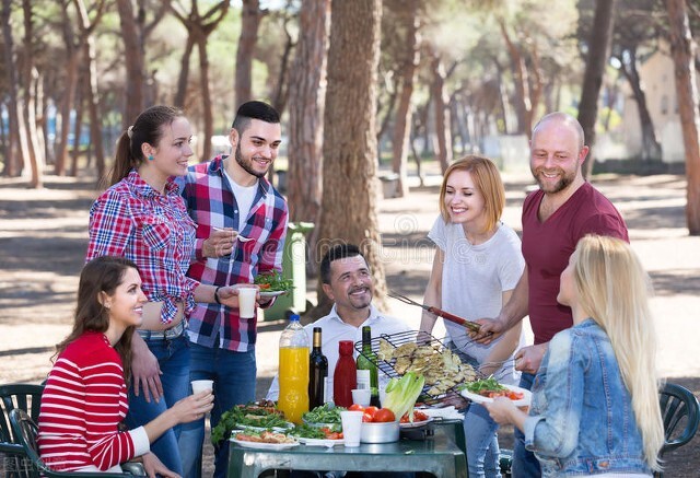 害羞怎么和女的约会,害羞怎么谈恋爱