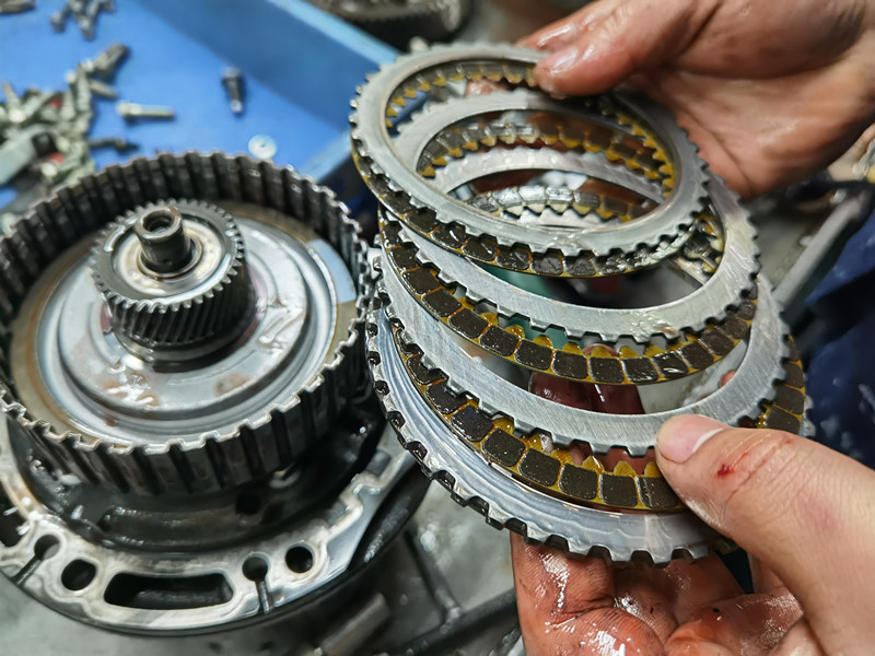 维修变速箱故障怎么跟师傅讲,变速箱维修有多好