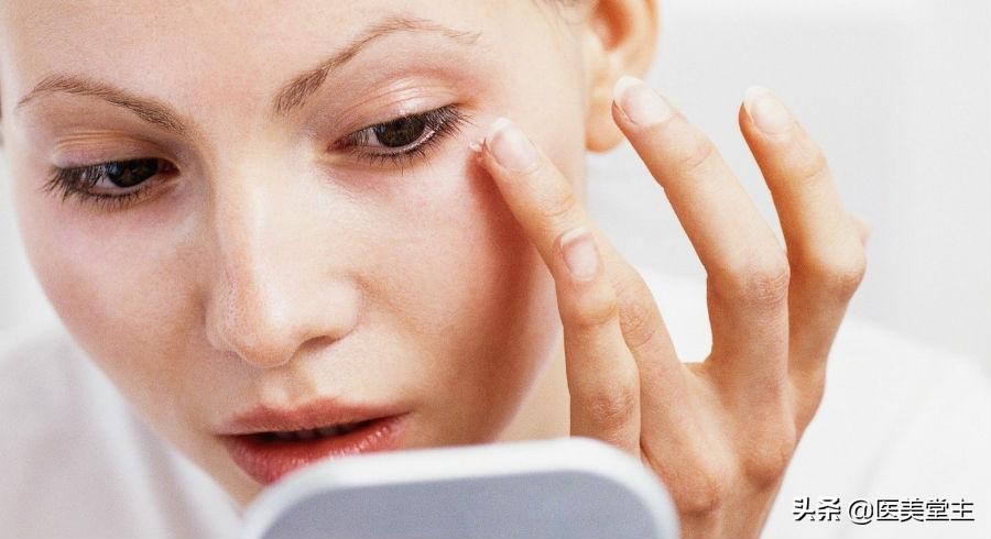 眼睛有皱纹了选哪款眼霜,抗皱紧致淡化眼纹眼霜推荐