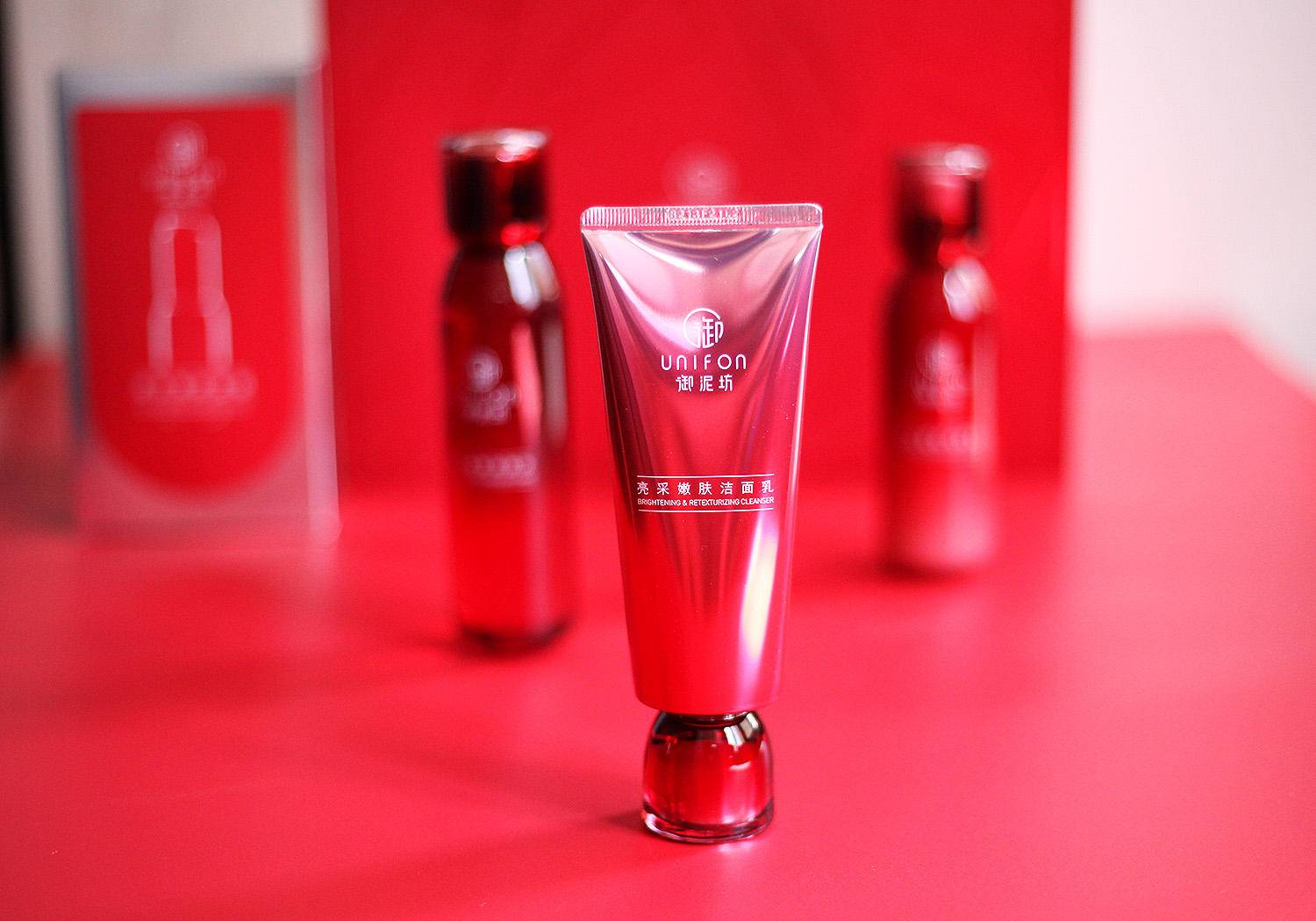 御泥坊美白淡斑套装测评,护肤美白套盒