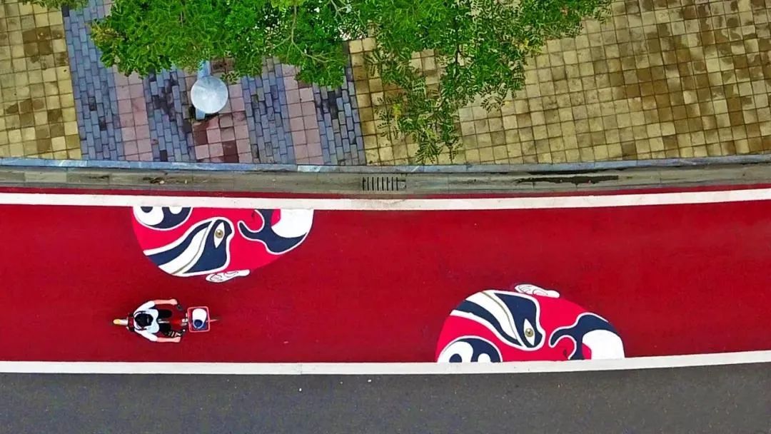 成都绿道被隔开,成都被3条路包围的楼盘