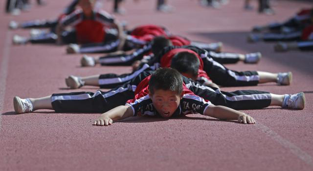 少林足球能否挽救国足,少林足球中国足球的希望
