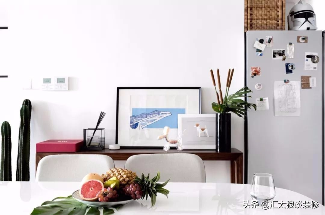 灰白绿原木家具装修风格,黑白灰原木简约风格