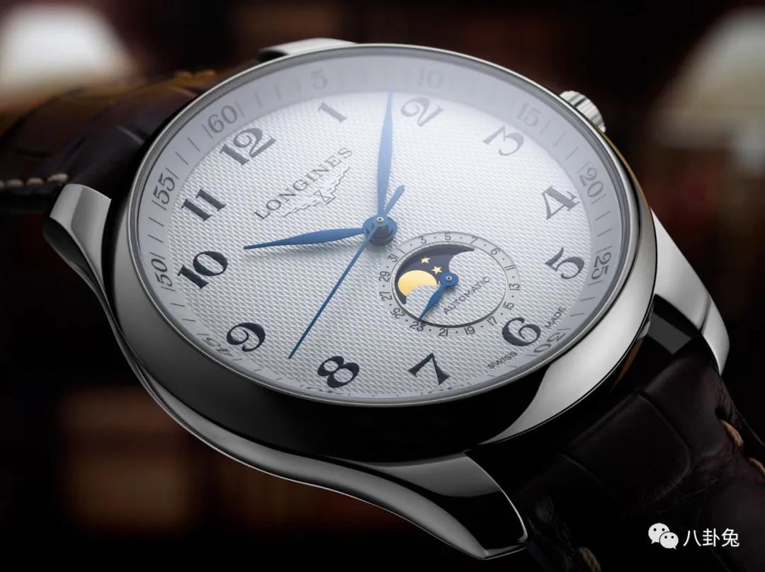 2万多元经典款也可以很时髦,经典款10年不过时怎么穿都好看