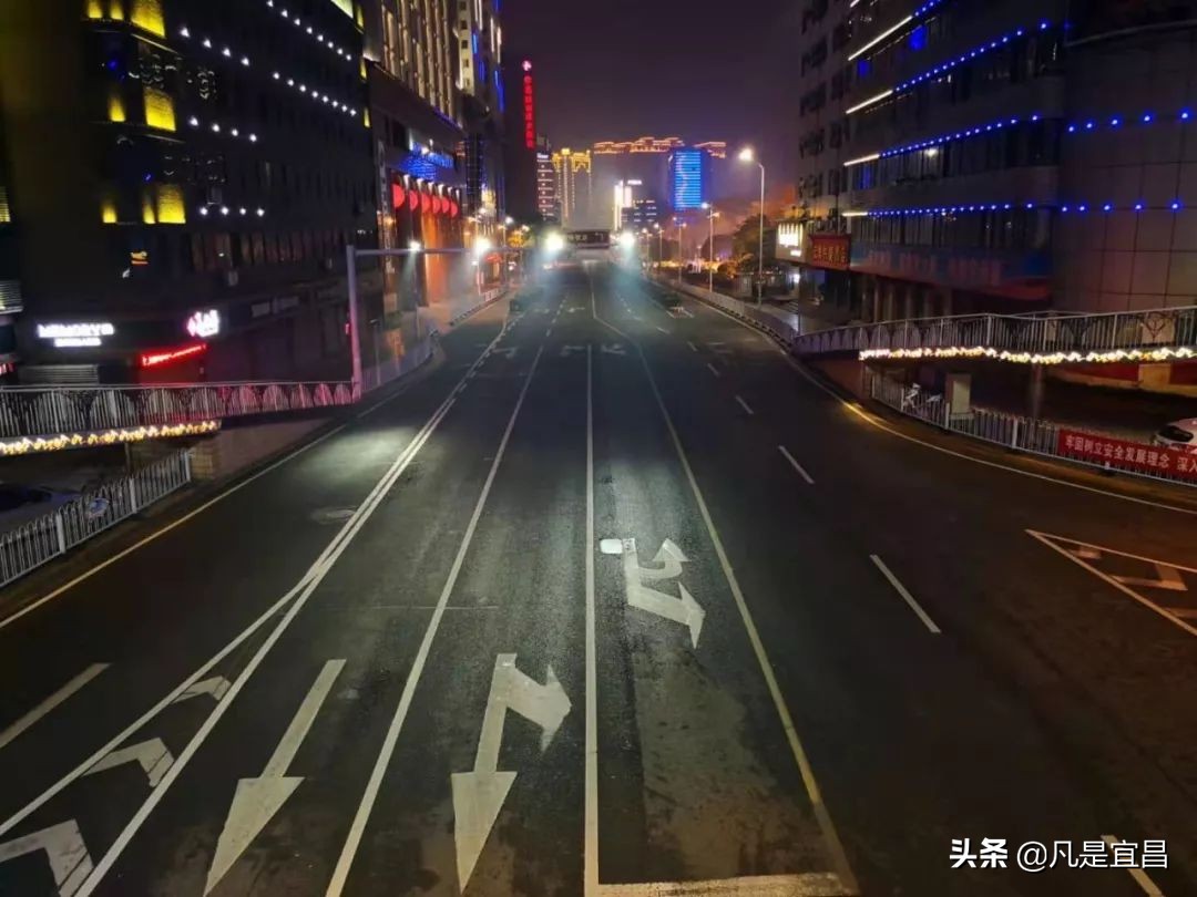 战疫情202002022020现时共存