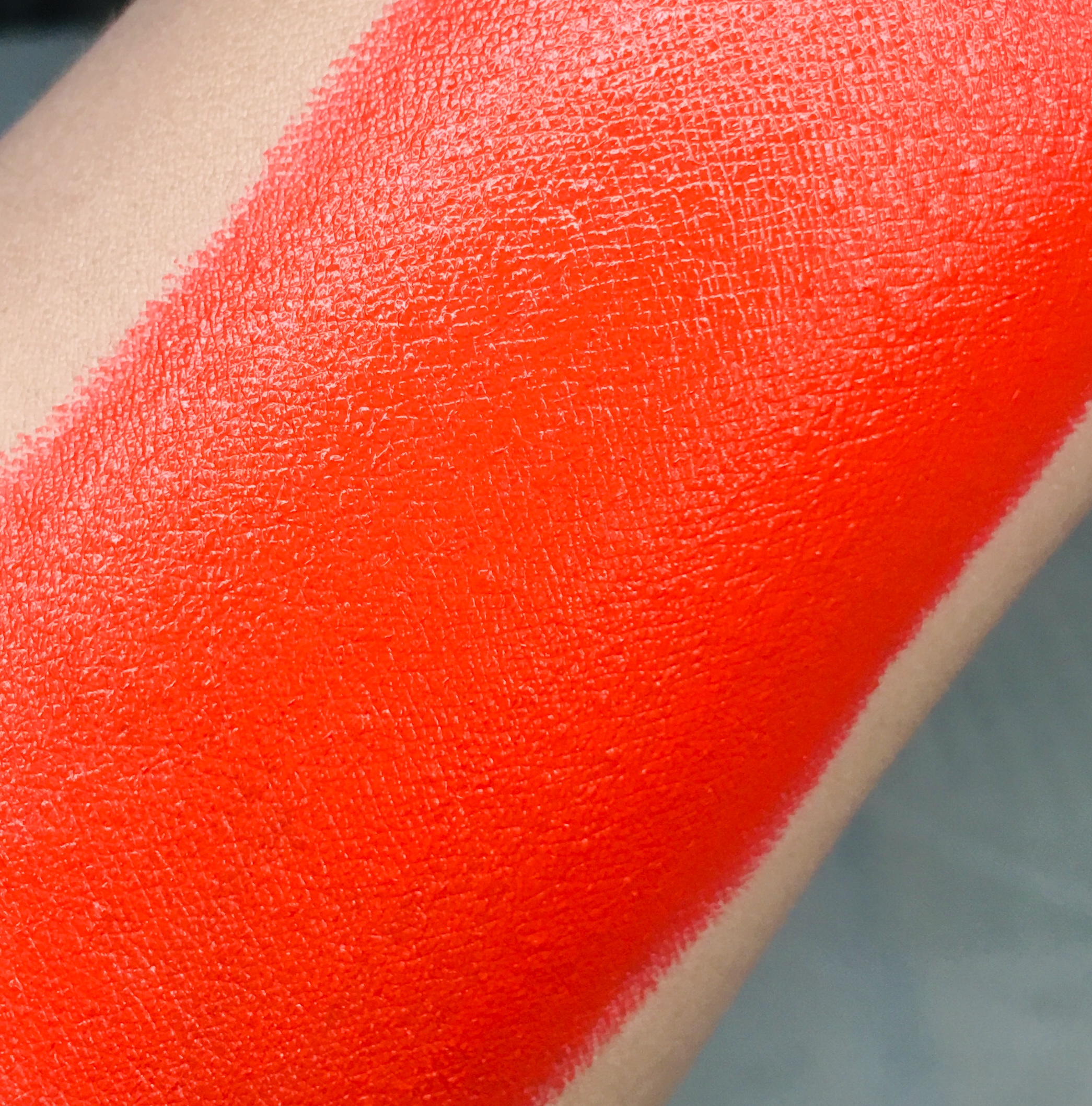 适合黄皮黑皮的阿玛尼口红,黄皮显白口红大牌素颜