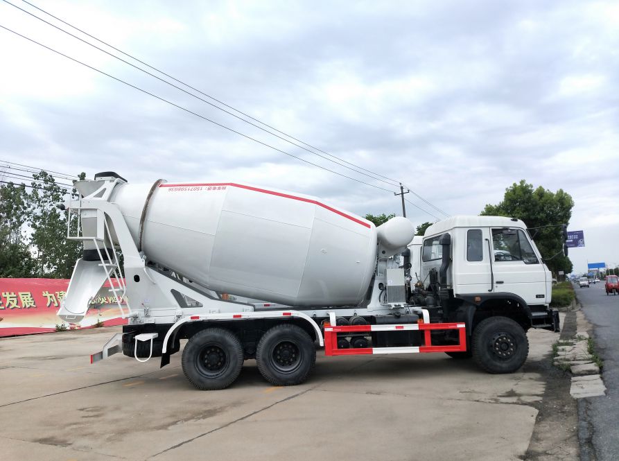 开搅拌车需要注意哪些事项,搅拌车验车流程及注意事项