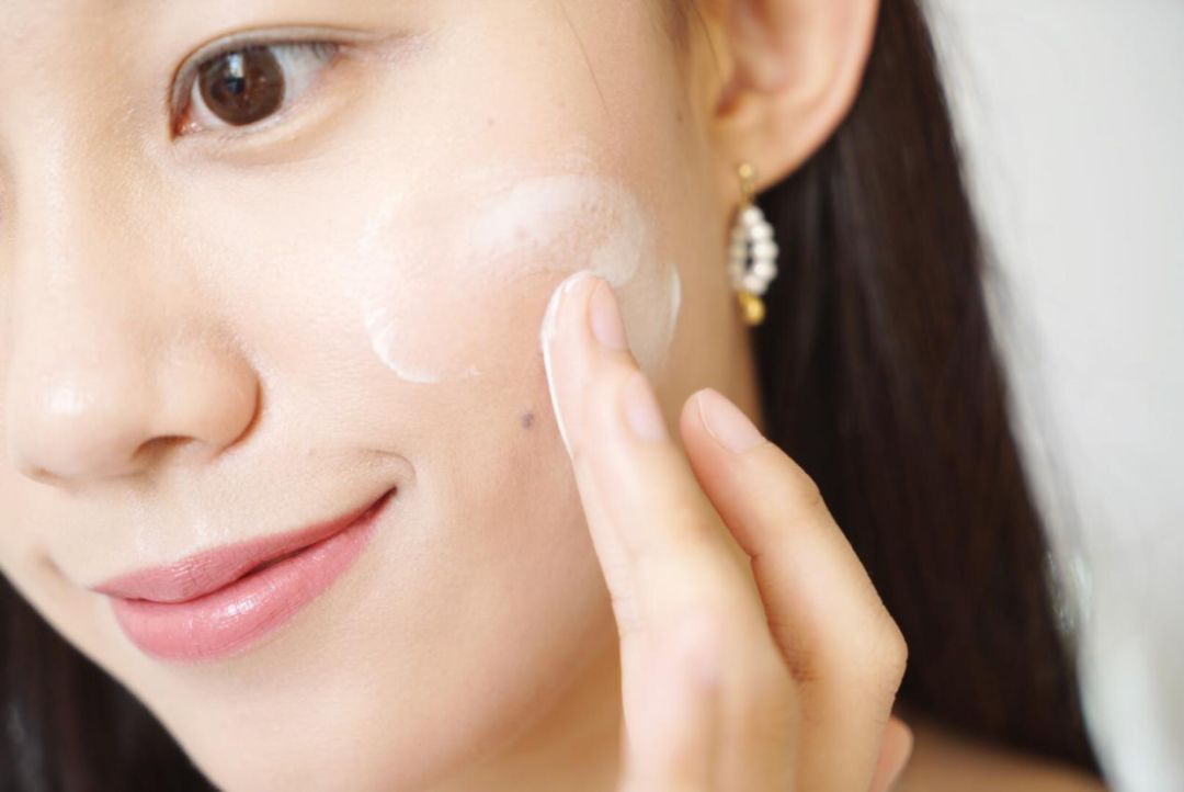 保湿滋润效果好的秋冬季面霜,这个秋冬让肌肤喝饱水