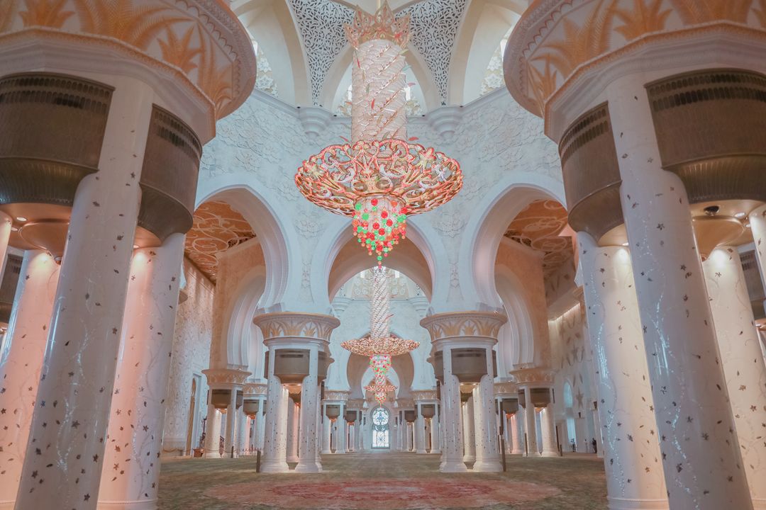 带你去迪拜了解迪拜的风土人情,去迪拜旅游最大的忌讳