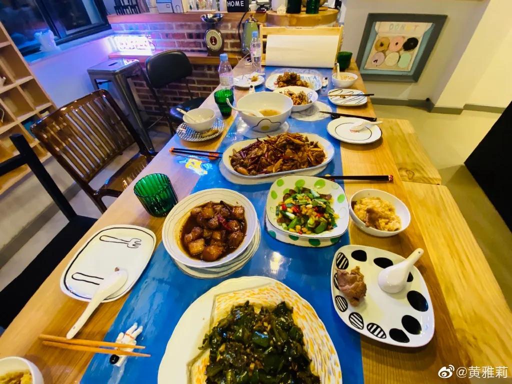 黄雅莉真实生活,黄雅莉的生活值不值得羡慕