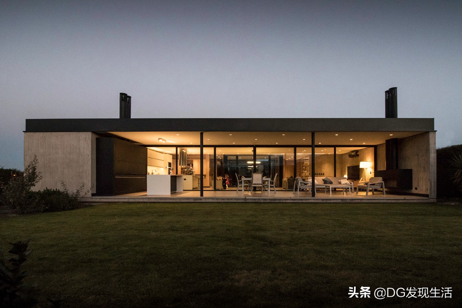 230平米4室2厅现代轻奢装修,105平现代简约之家