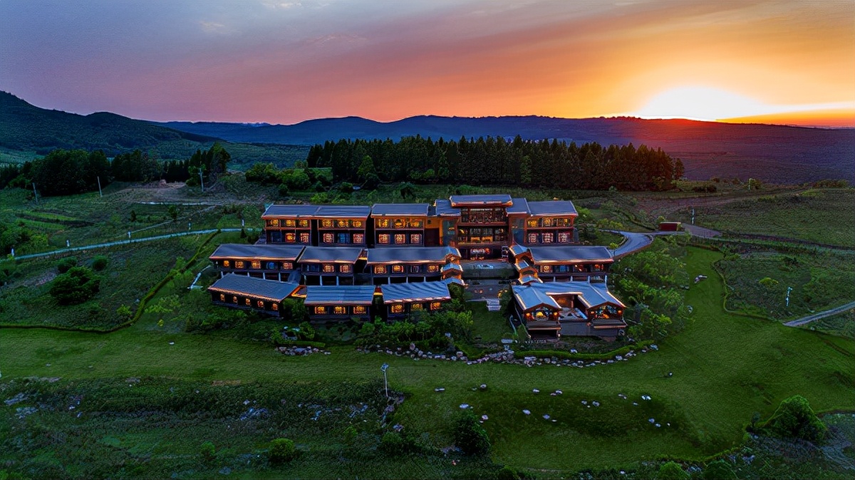 长白山怎么选酒店,长白山旅游攻略长白山西坡酒店