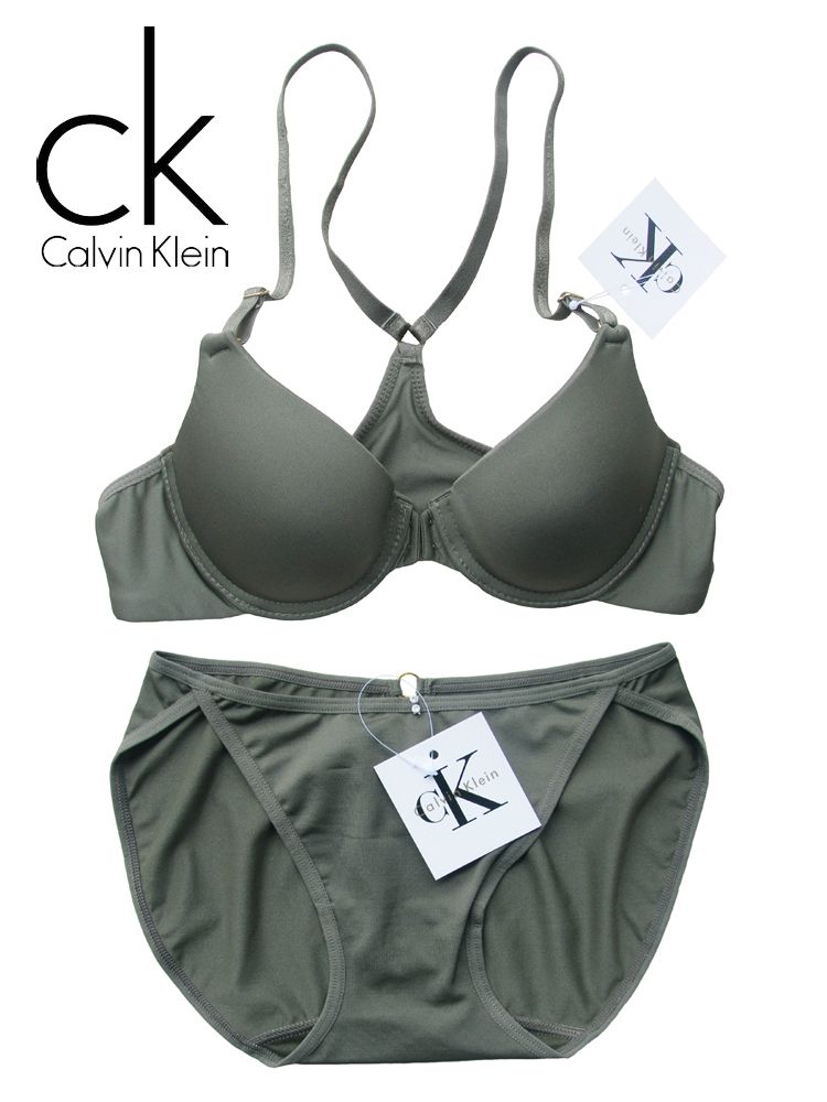 ck服饰大全,休闲服饰起源