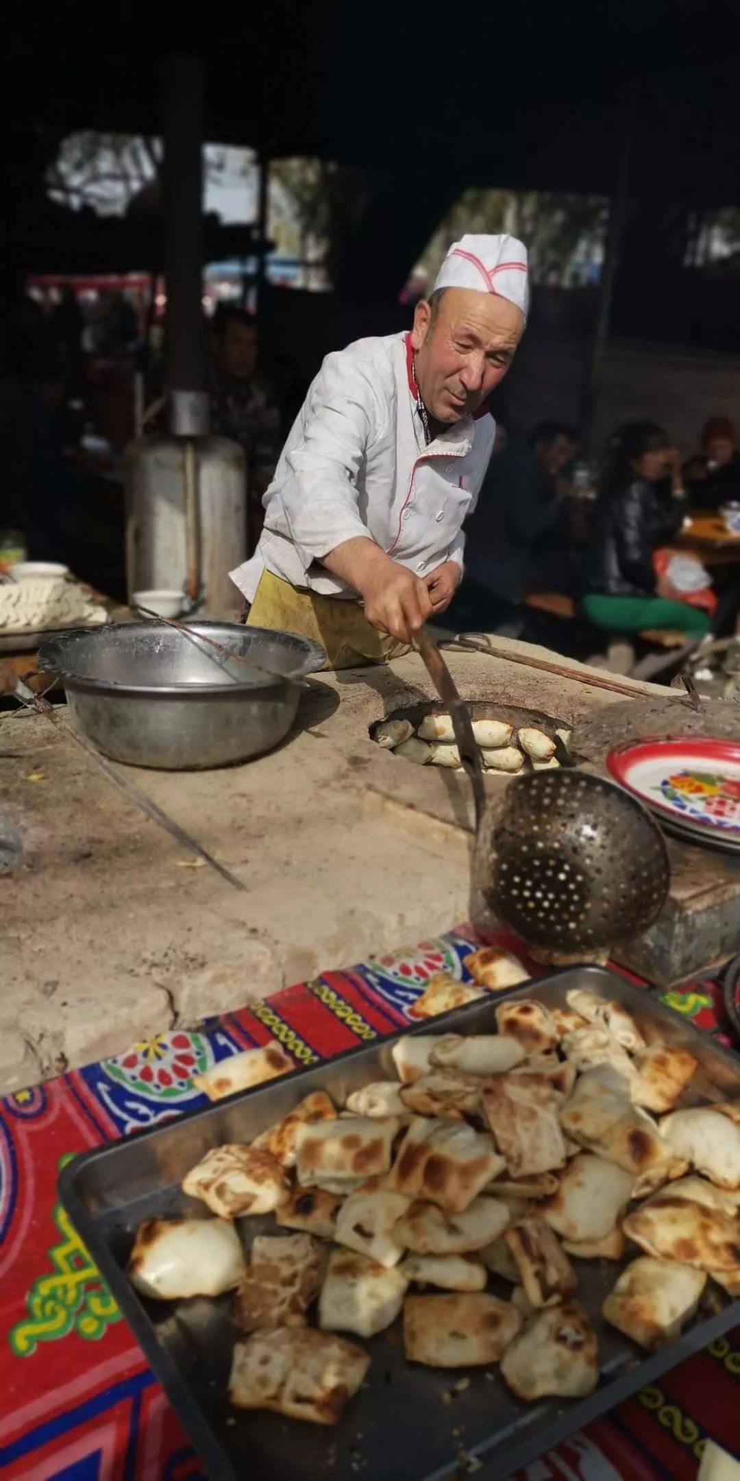 *疆新**早餐美|三步一娜扎，五步一热巴