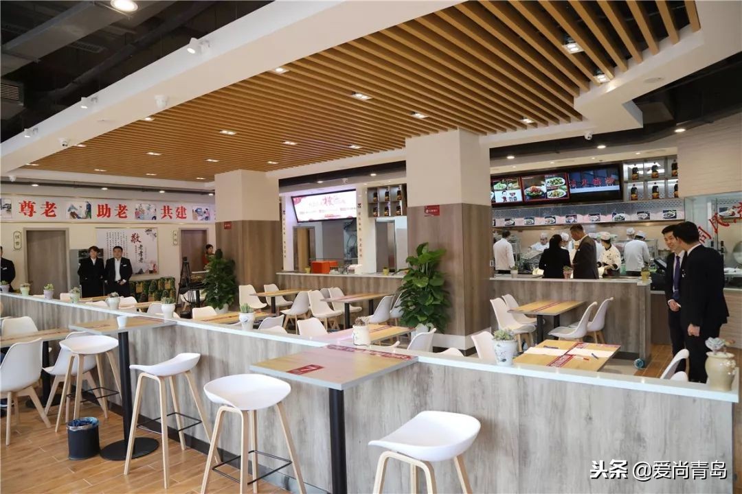 青岛社区助老食堂,青岛60岁老人自助餐半价的餐厅