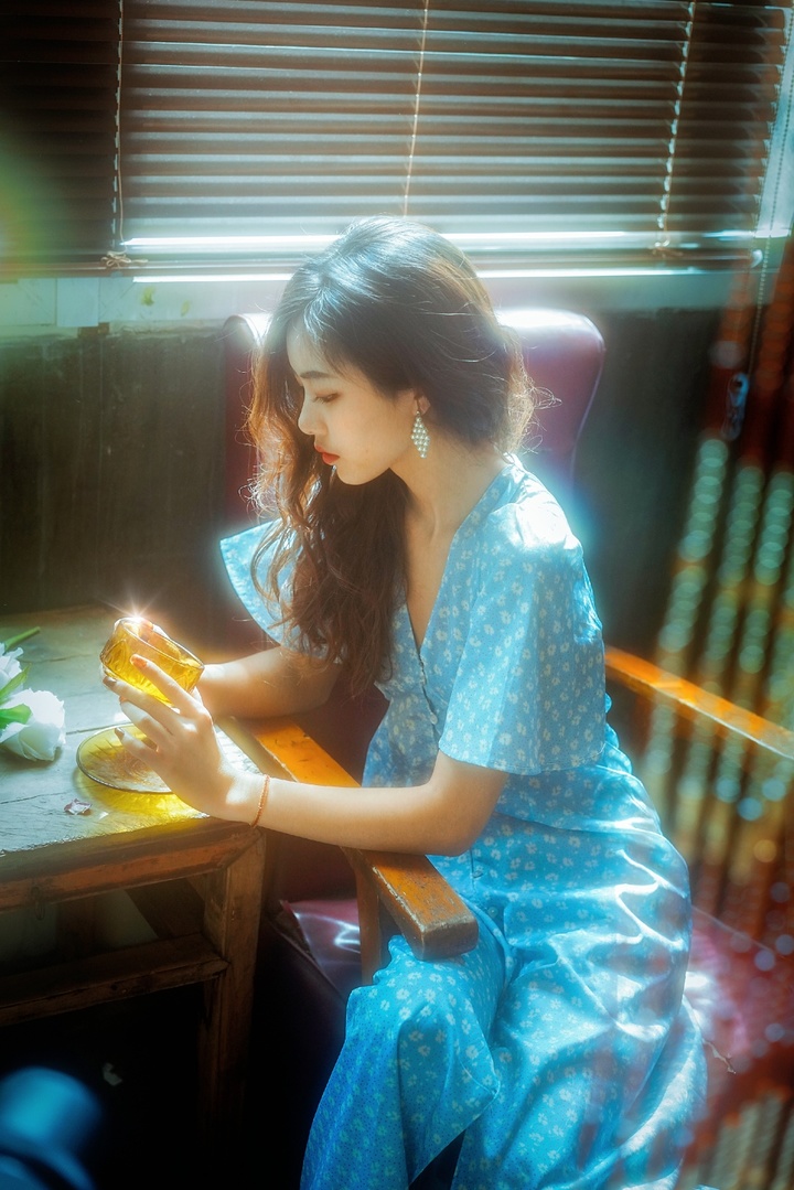 小清新美少女写真集,轻复古慵懒风甜酷少女写真