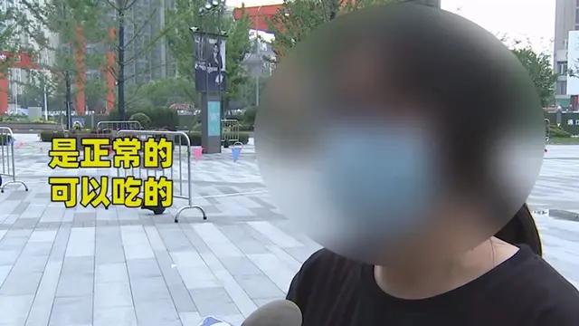 自助餐客人发现菜里有虫怎么办,自助餐肉里有虫子