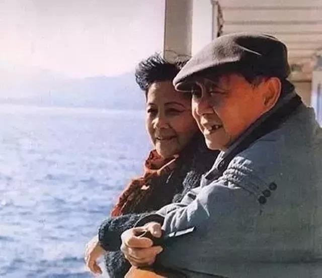 百年时光，“比我还老的老头”把自己过成人所羡慕、向往的人生