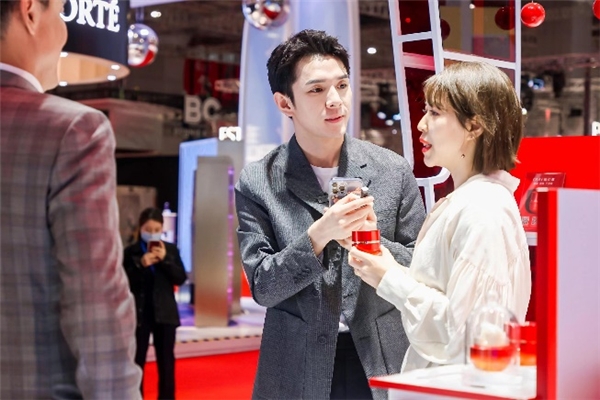 olay超级红瓶,全新olay超红瓶硬核上市