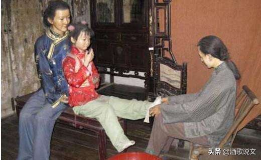 缠足疼吗,缠足到底疼不疼