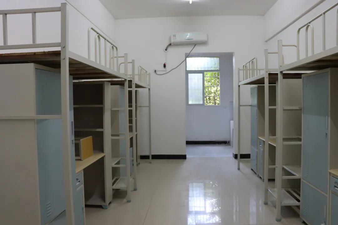 武汉外语外事职业学院新生报名,武汉外语外事学院新生