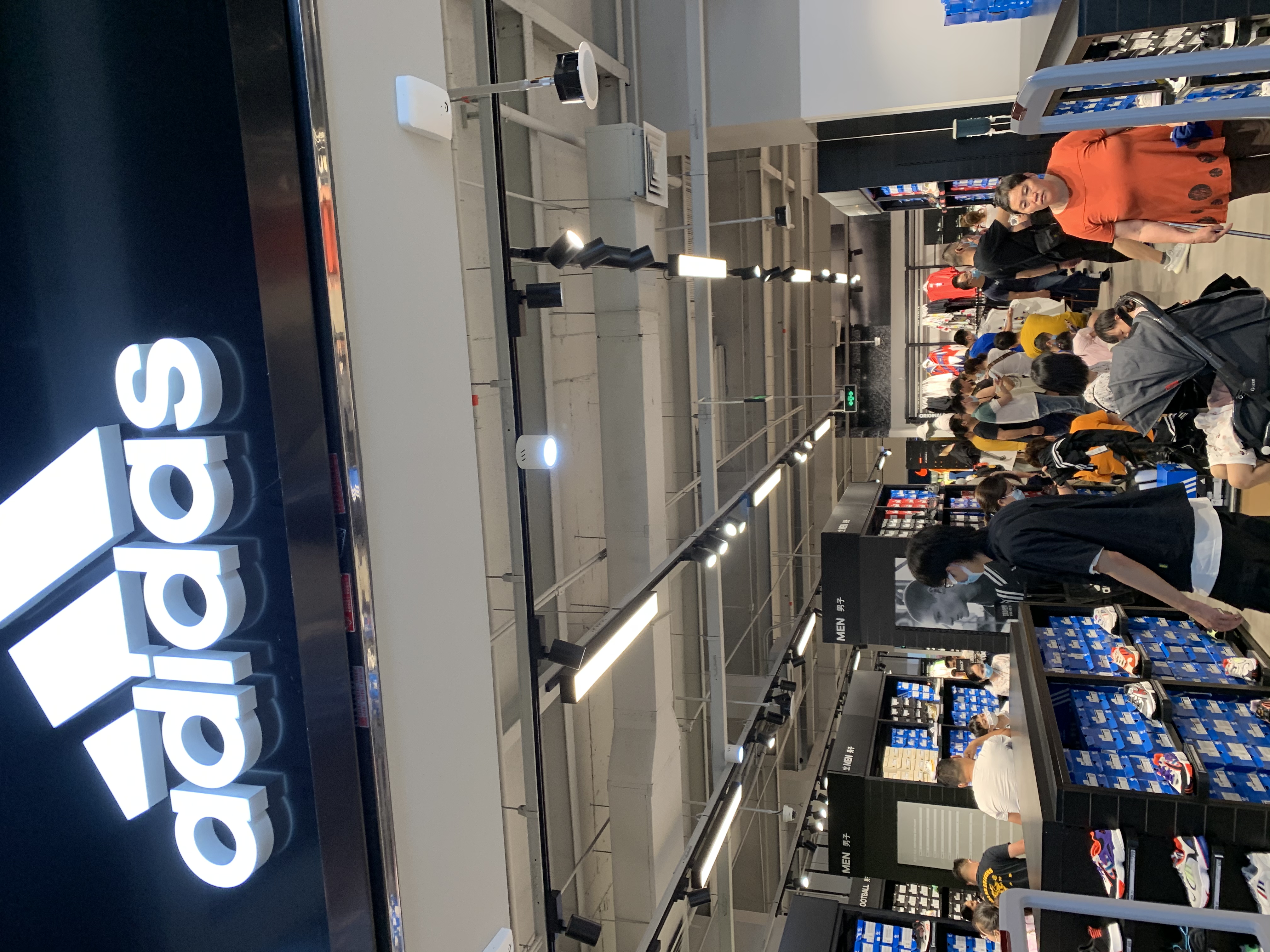 假期第一天的狂欢,假期里的购物体验