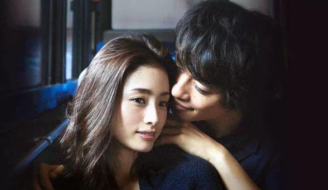 昼颜恋爱,昼颜相遇