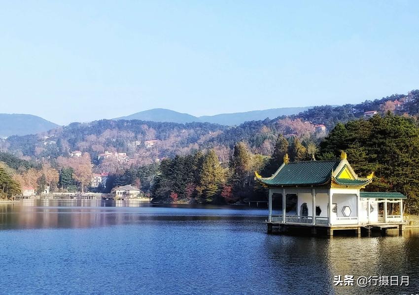 人间芳菲十月,人间四月芳菲尽硬笔楷书