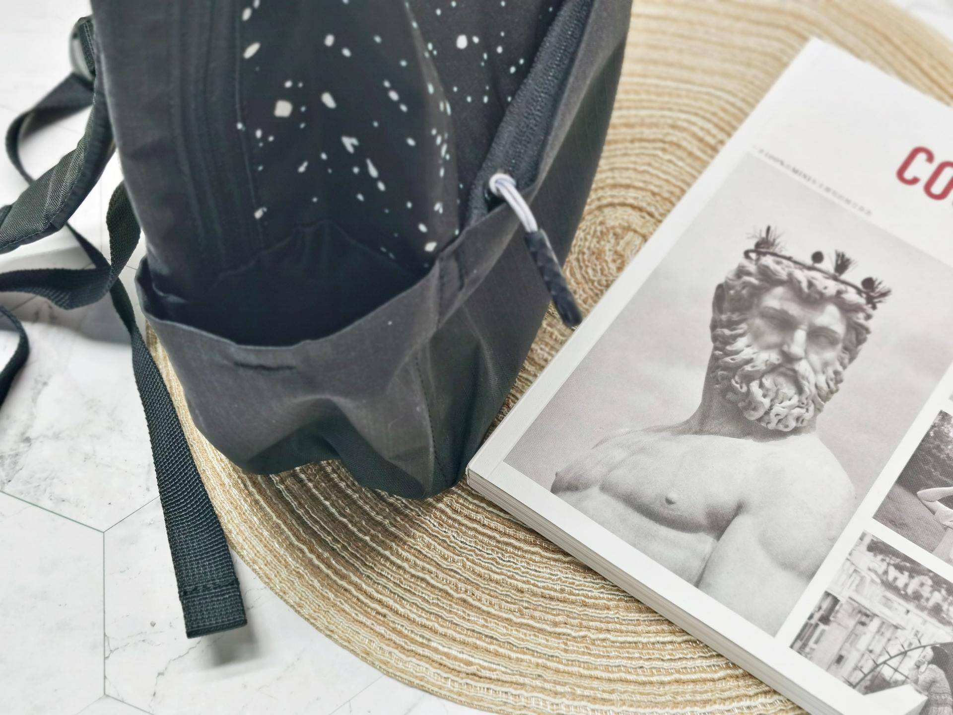 女人总是控制不住剁手买包