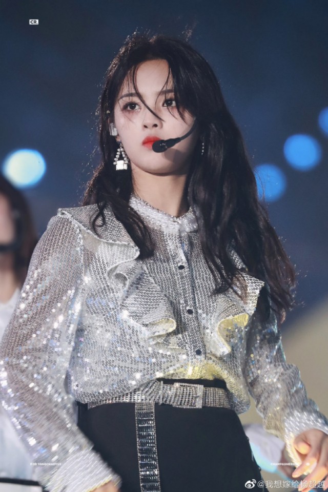 相貌平平杨超越?她的颜是否真的被吹嘘过渡?