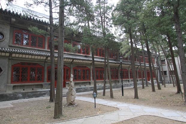 阿力游北京——曾经的北京四大名校之一（辅仁大学）