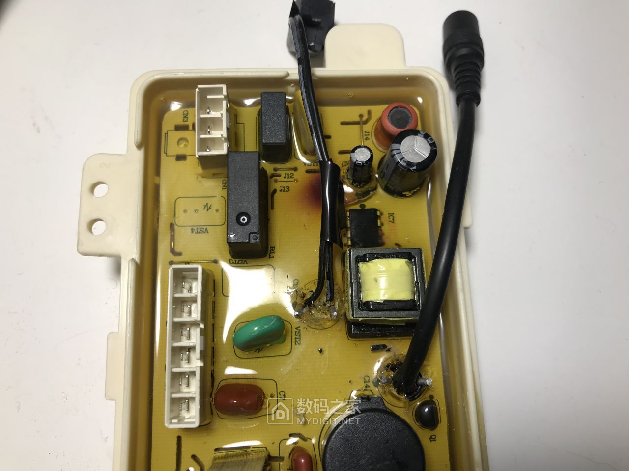 三洋全自动洗衣机故障e12怎么处理,三洋全自动洗衣机出现故障码e12