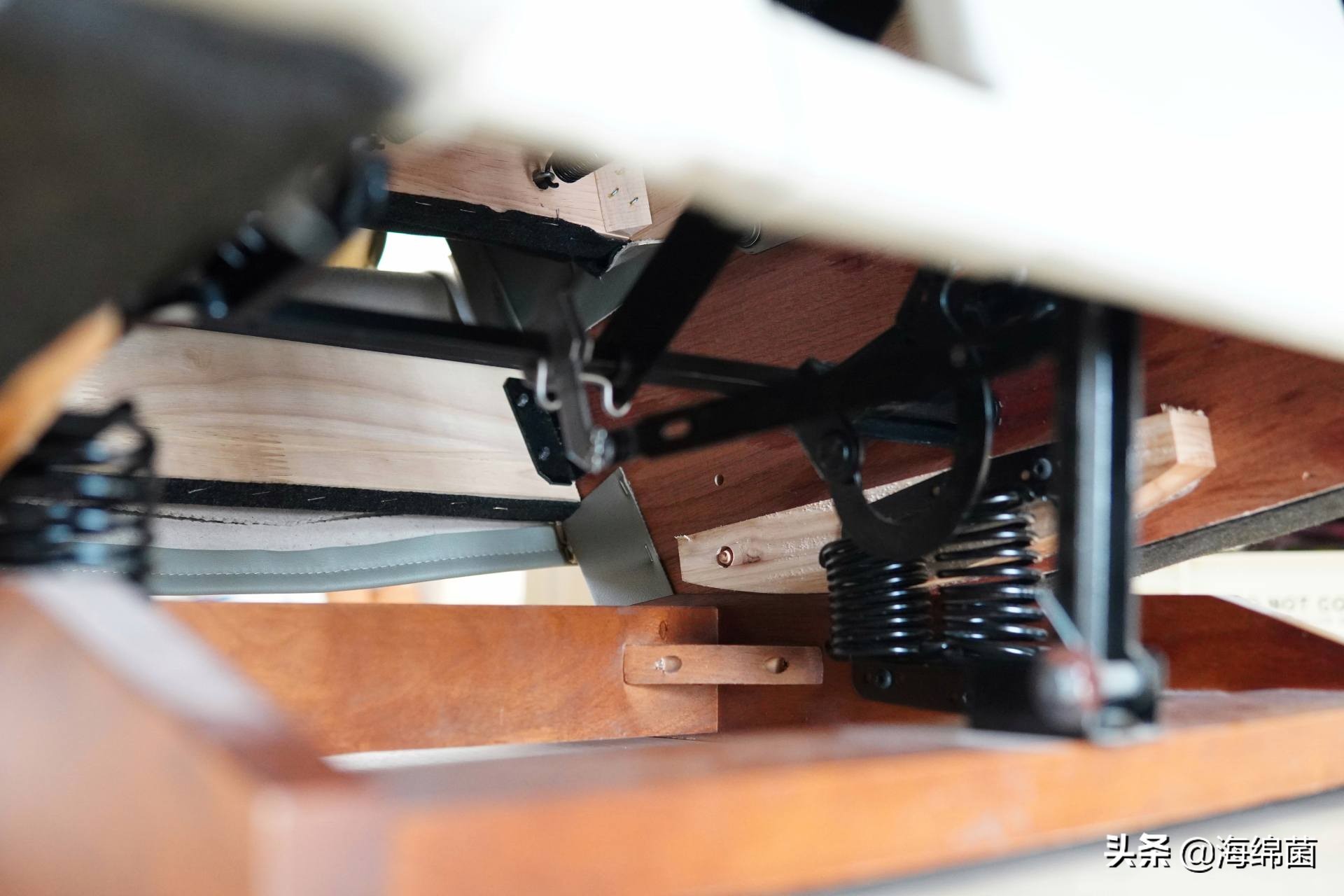 休闲阳台升级，好坐感才是王道：LAZBOY乐至宝功能沙发躺平体验