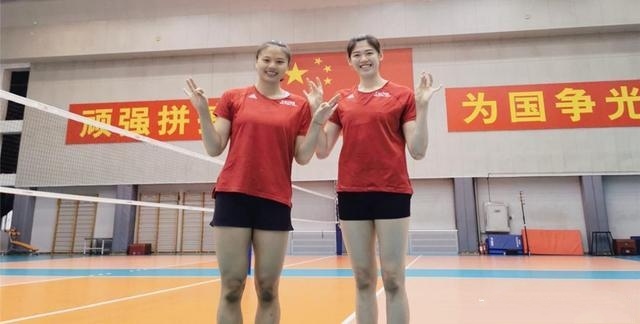 李盈莹张常宁姐妹情深,龚翔宇和李盈莹对决视频