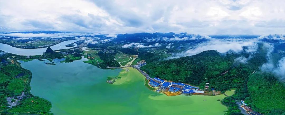 英德宝晶宫天鹅湖温泉酒店好玩吗,英德宝晶宫天鹅湖温泉酒店别墅