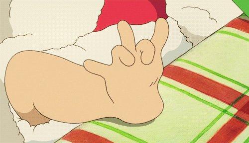 冬天给娃光脚行不行?奶奶反对、妈妈坚持,医生的答案让婆媳和解