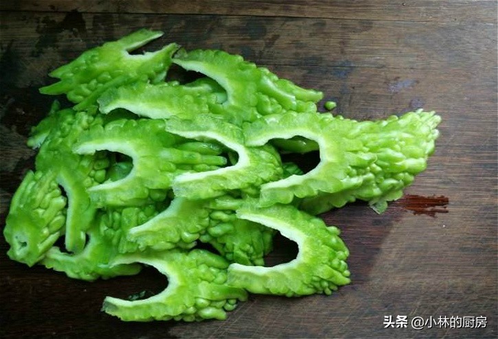苦瓜怎么去除苦味孕妇,去除苦瓜苦味的小技巧