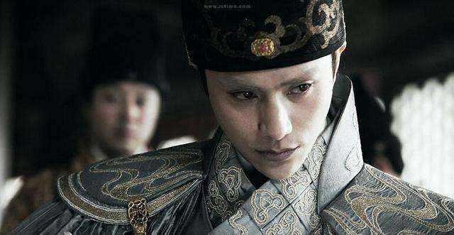 东汉宦官之乱的事件,东汉末年为什么宦官那么厉害