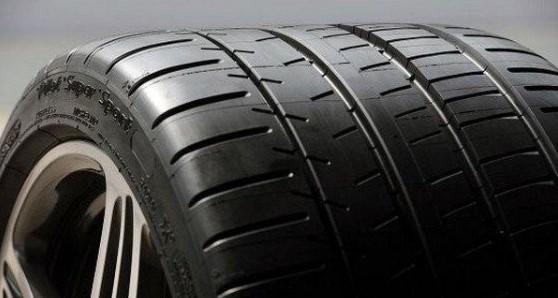 四轮定位和四轮换位多少钱,四轮换位和四轮定位的区别