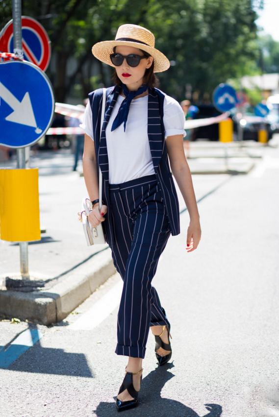 复古毛呢大檐帽搭配,法式大檐帽秋冬