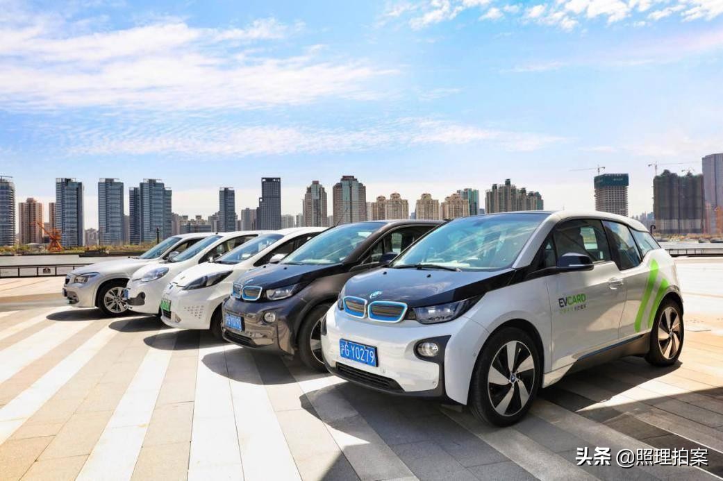 租车有风险！女子400元租车遇暴雨淹车，黑心租车公司要20万赔偿