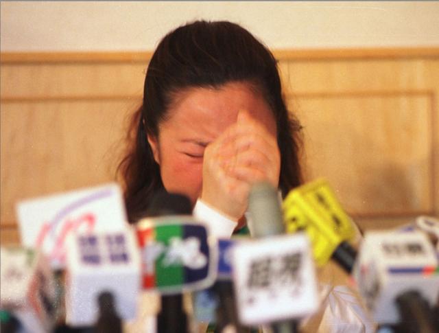 13养家18爆红，被日本丈夫家暴怀孕逃跑，独生女两次被绑遭撕票