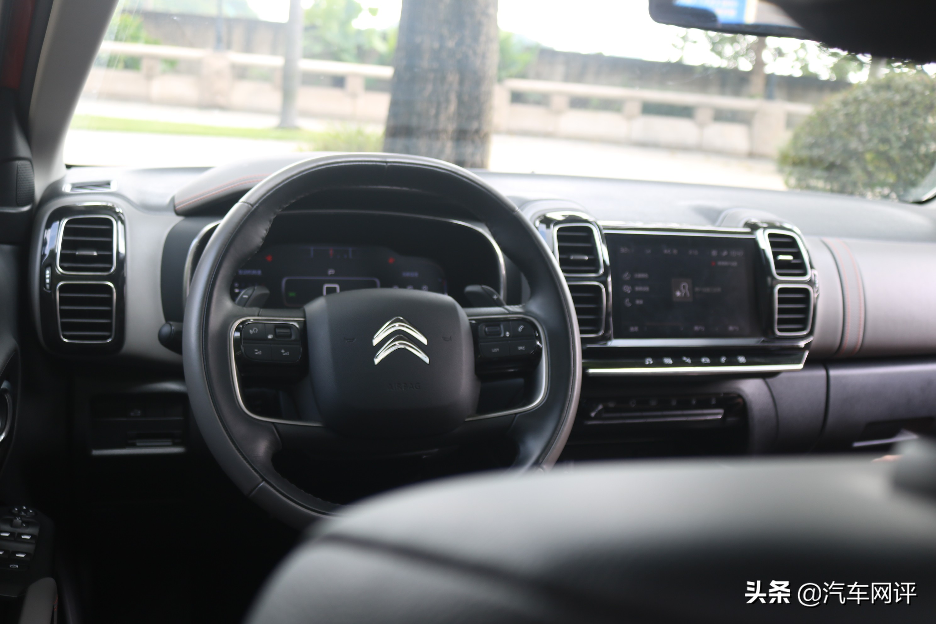 法系车suv雪铁龙天逸c5二手,法系标致4008和雪铁龙天逸c5谁更好