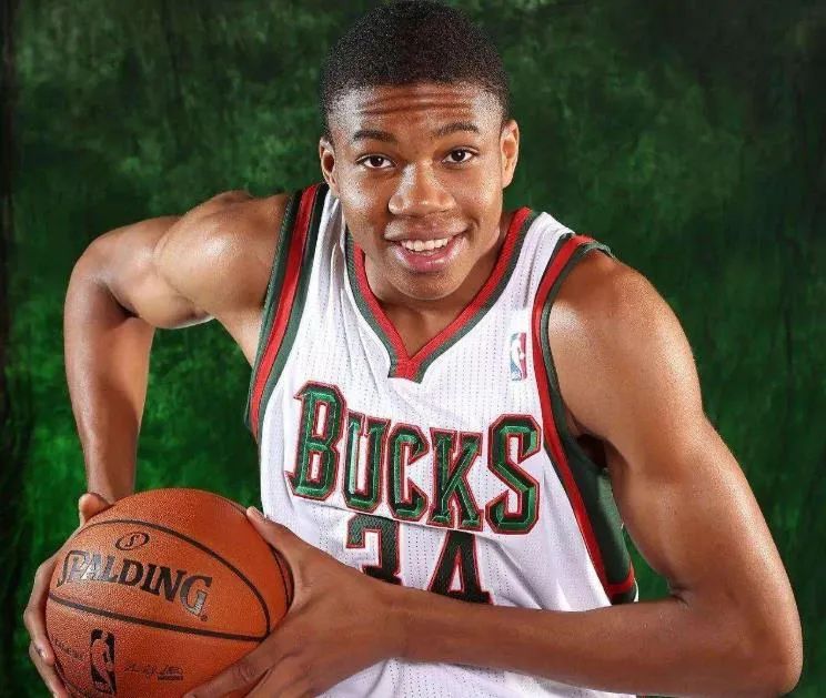 阿德托昆博选秀,阿特托昆博夺冠