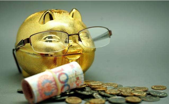 我爸有钱却要我努力赚钱,我爸很有钱一个月赚200元