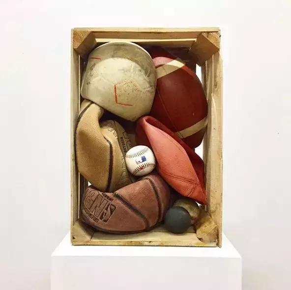 扔球挣钱,球破了能做些什么手工